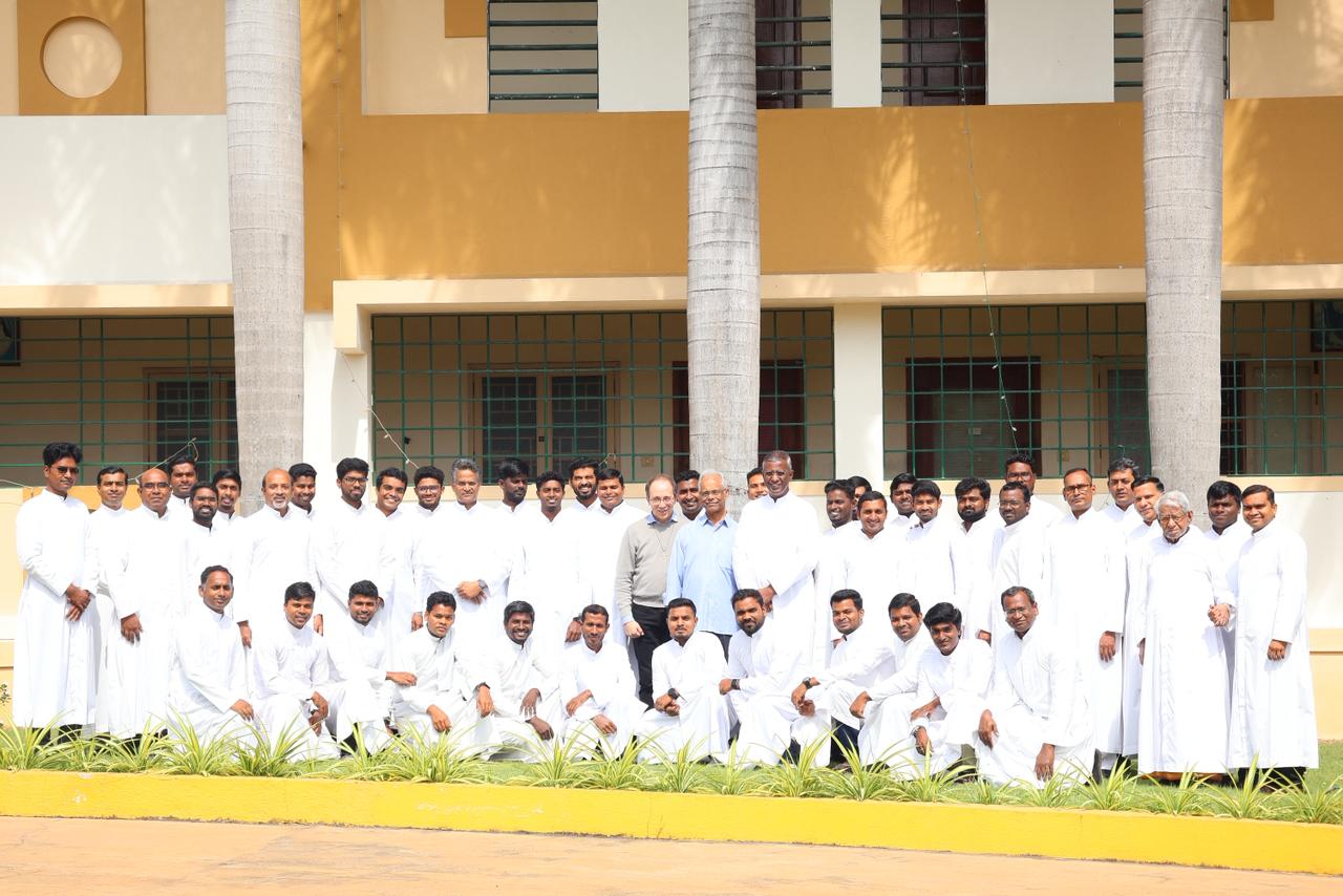 Visit of Fr. Silvio Roggia, the Councillor for Formation, at DBTC Kavarapettai